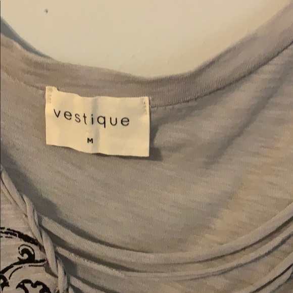 Graphic tee - Picture 5 of 6